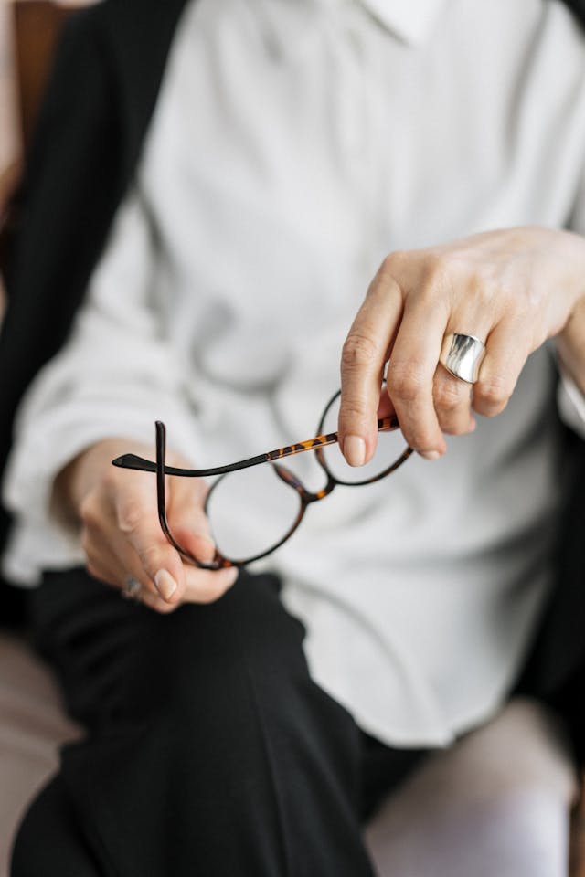 Une professionnelle qui donne des conseil
