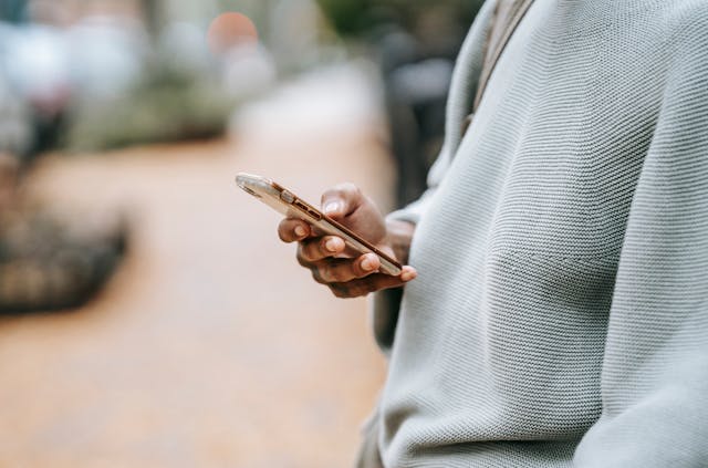 avoir des interactions sociales virtuelles